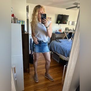 American Eagle stretchy jean skirt